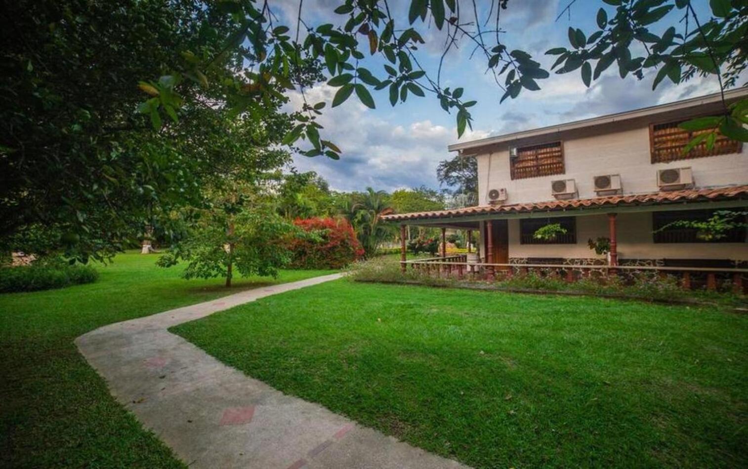 Hotel San Sebastian Del Tonusco Santa Fe de Antioquia Eksteriør billede